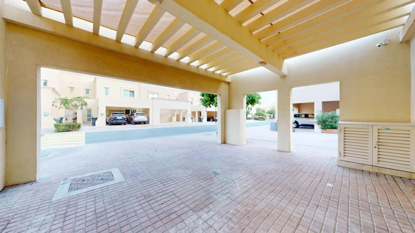 Holiday home The Lakes - Contemporary Three Bedroom Villa Dubai
